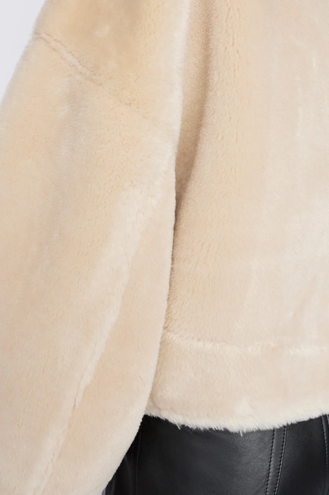 Frame - Faux Fur Popover - Image 7